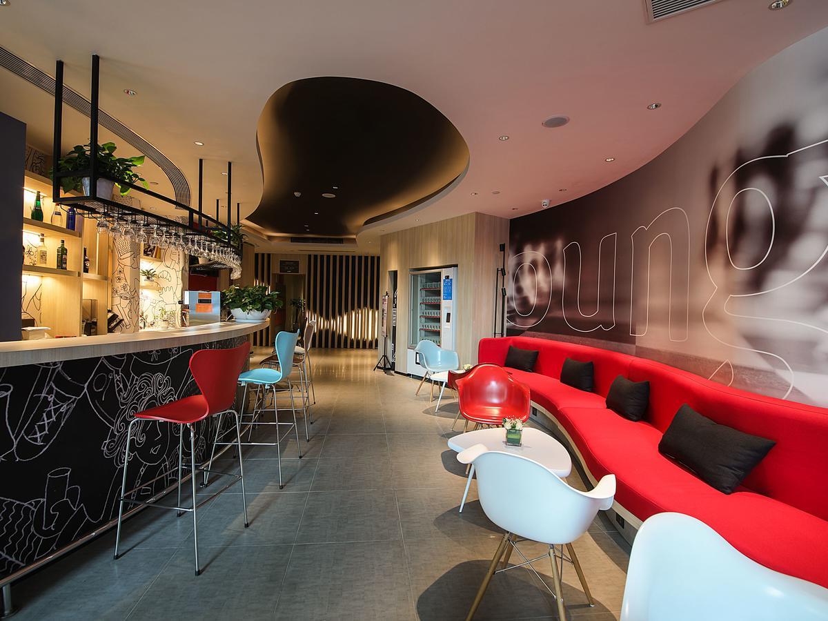 宜必思成都春熙路蜀都大厦酒店 外观 照片